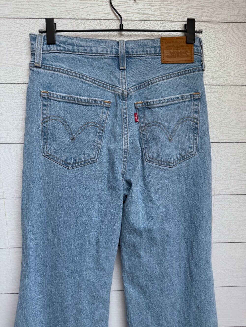 Levis Premium Ribcage Bell High Rise Flare Bell Bottom Jeans Light Wash Size 28 - Picture 10 of 11